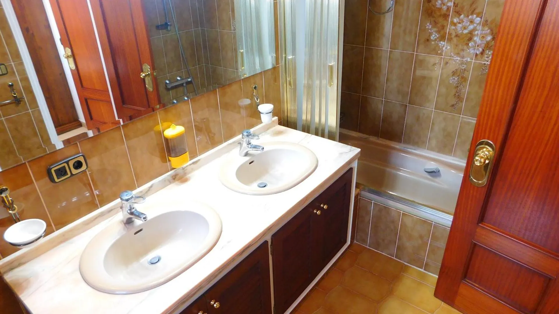 Holiday home Gmid Immo Casa Canyelles Roses Spain